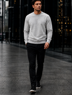 VA URBAN STUDIO SWEATSHIRT
